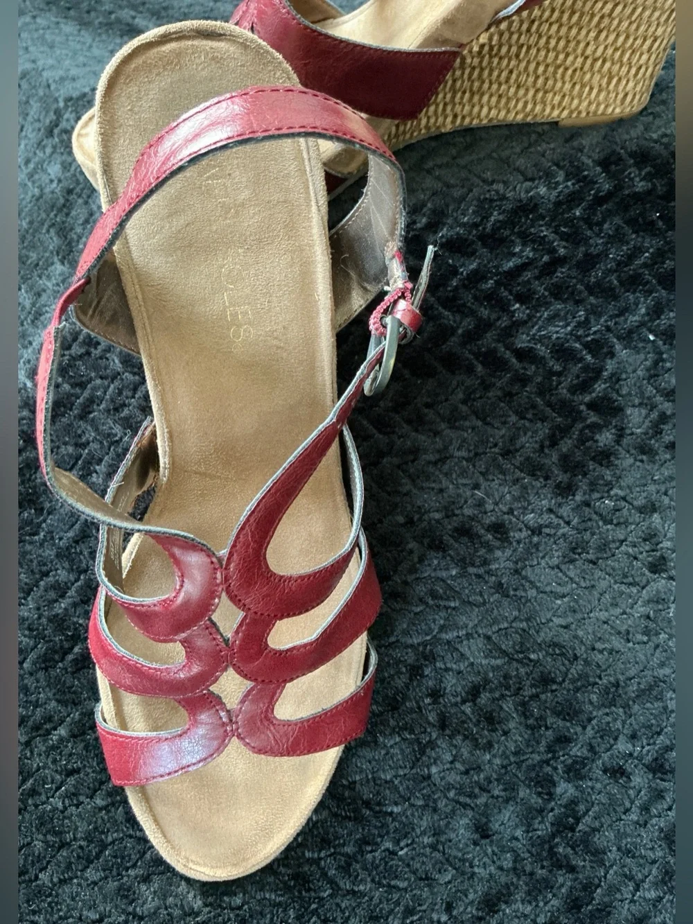 AEROSOLES Red Strappy Wedge Sandals